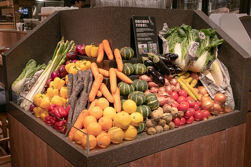 新鮮な素材をディスプレイ