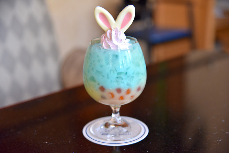 パステルカラーで「ゆめかわ」な「“ディズニー・イースター”スペシャルドリンク」