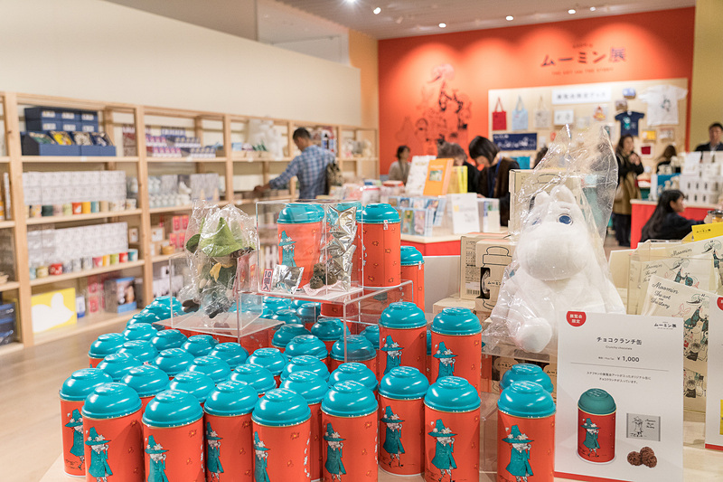 こちらはお楽しみ、物販コーナー。あれもこれもと欲しくなってしまいます