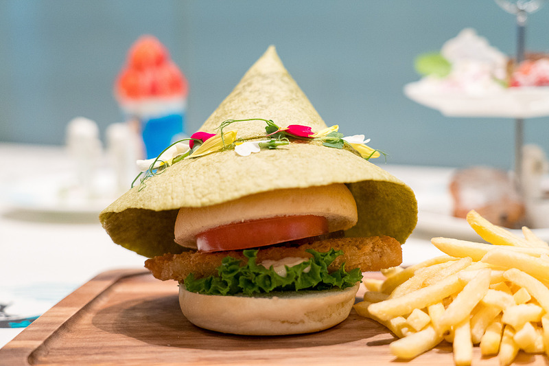 スナフキンバーガー（1580円）