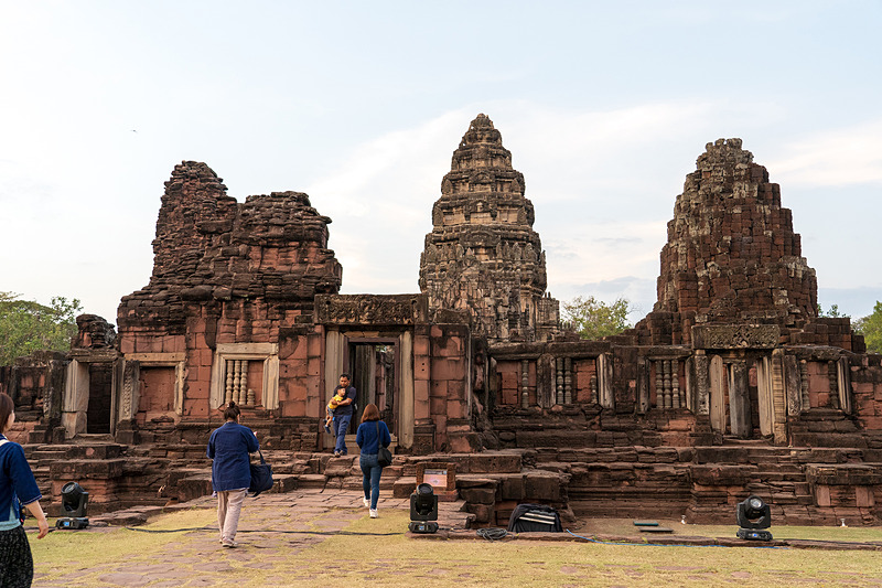 圧倒されるスケールの遺跡群