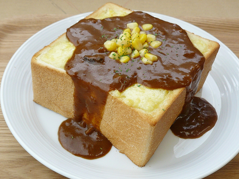 ランチタイムの「チーズカレートースト（ダブル）」600円