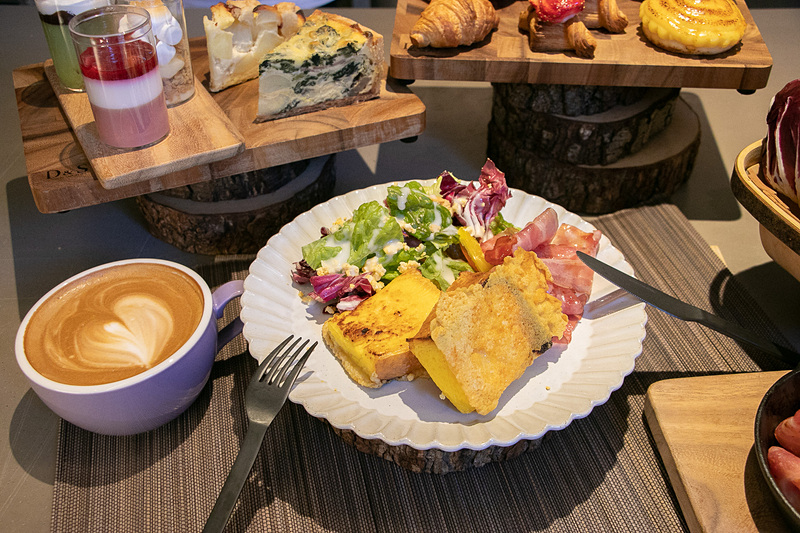 「BEBカフェ」は朝食や夜食などに利用できる24時間営業