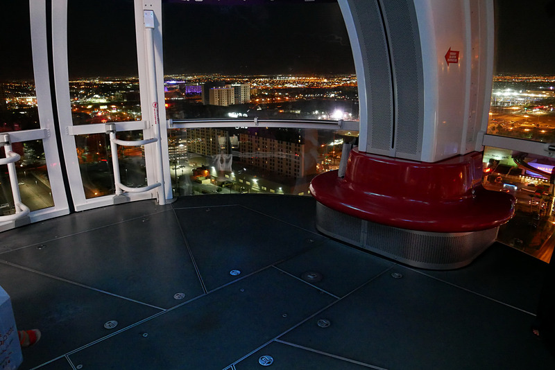 キャビン内はかなり広々としていますので、大人数でも窮屈な印象はありません。また、ほぼ全面がガラス張りとなっていますので、見晴らしも最高です