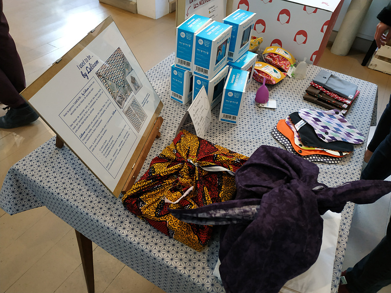 個人的には月経カップをお勧めしませんが、布ナプキンは私もここ15年くらい使っていて、とても快適です