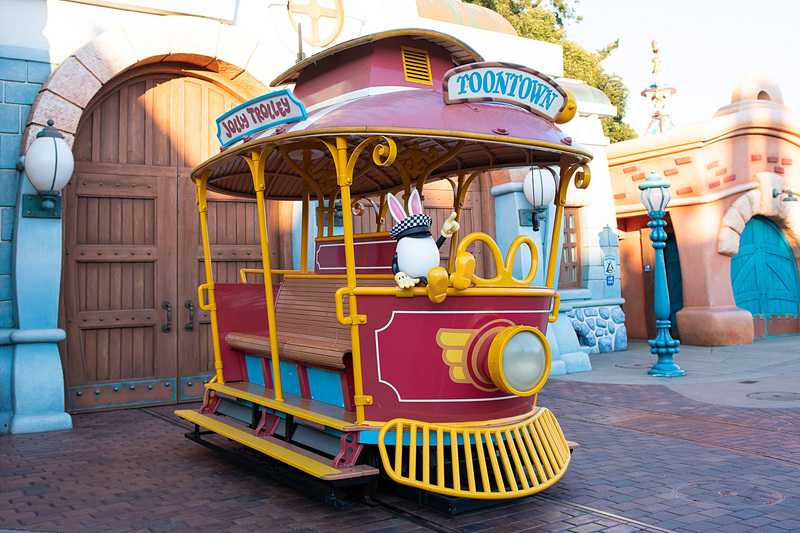 現在開催中の「ディズニー・イースター」。「うさたま」デコレーションがかわいい！