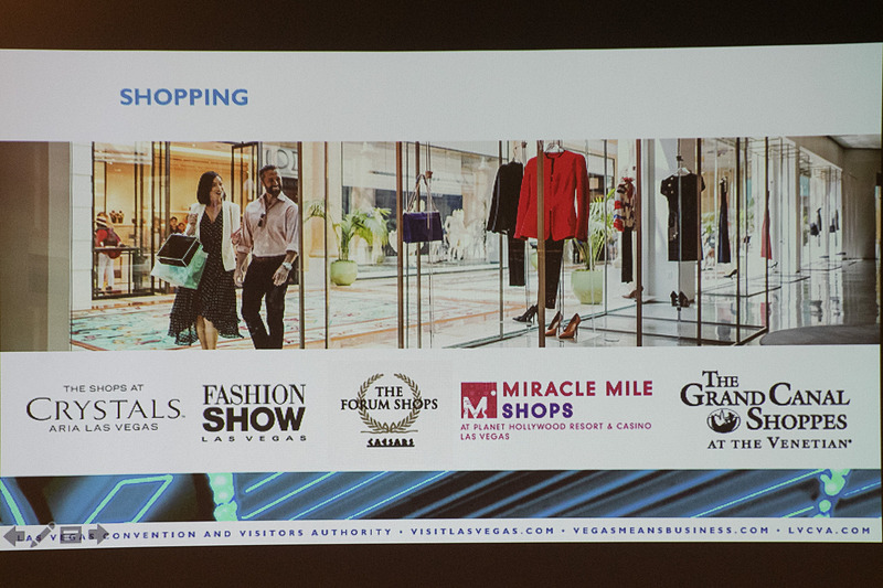 オフブロードウェイのショーを楽しめる「THE SMITHE CENTER」、犯罪やマフィアなどを通じてラスベガスの歴史を学ぶ博物館「MOB MUSEUM」、ラスベガスで使われてきたネオンを年代別に展示している「THE NEON MUSEUM」などを紹介した