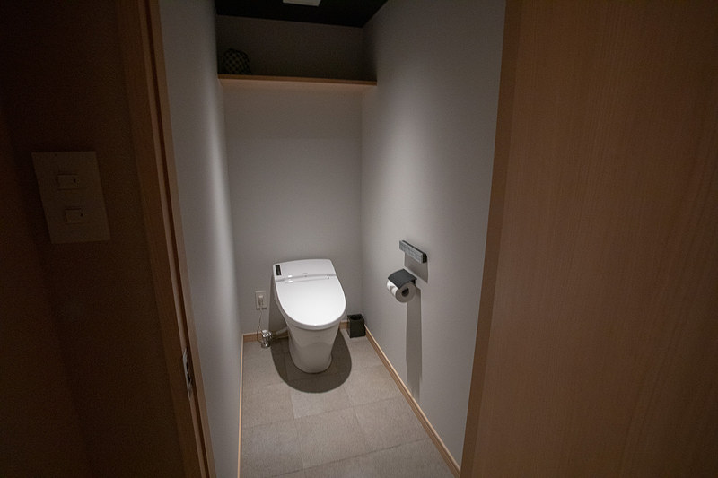 トイレの入口は洗面所、浴室とは別のところ