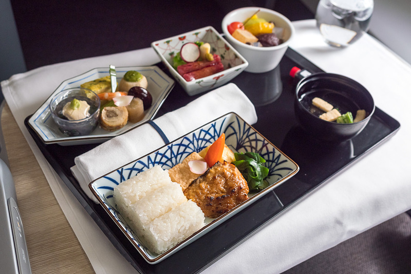5月提供のビジネスクラス和食メニュー