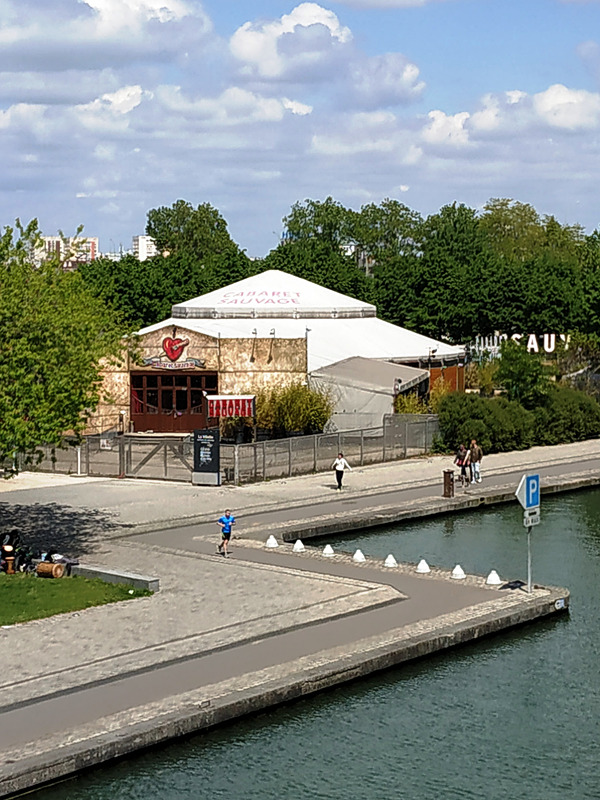 キャバレー・ソバージュ