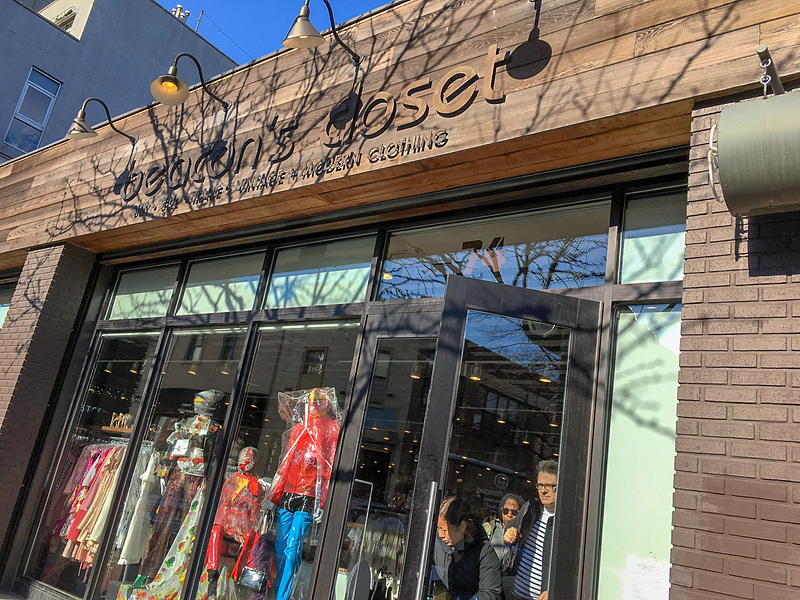 「Beacon's closet」のどでかい店内。見応えあり過ぎて時間が足りない！