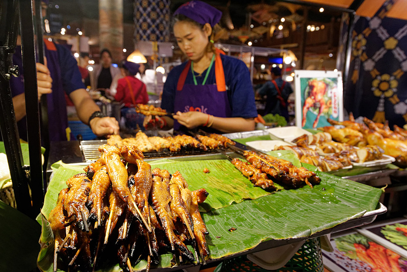 焼き鳥にカレー