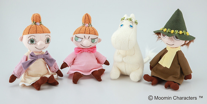 花冠をつけたムーミンや仲間たちのぬいぐるみ「フラワークラウンシリーズ」