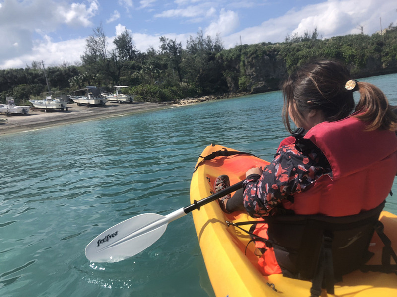 地元企業と連携したマリンアクティビティや食材などを用意