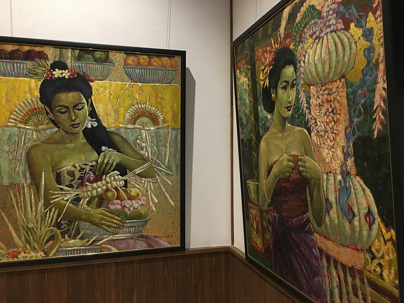 バリ島アート、新作絵画展。オランダ統治時代に西欧の技法が伝わったそうです