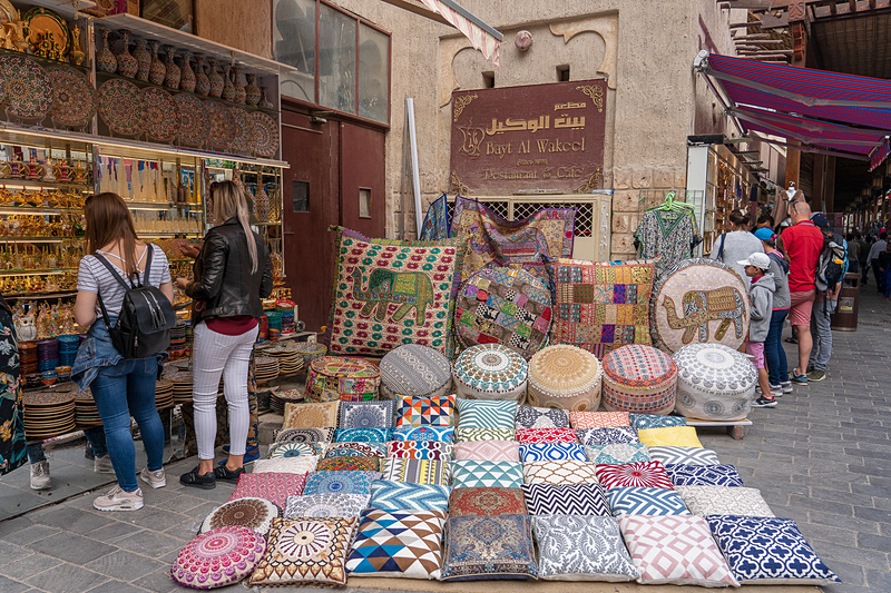 雑貨好きの女子にはたまらないオールドスークなのでした