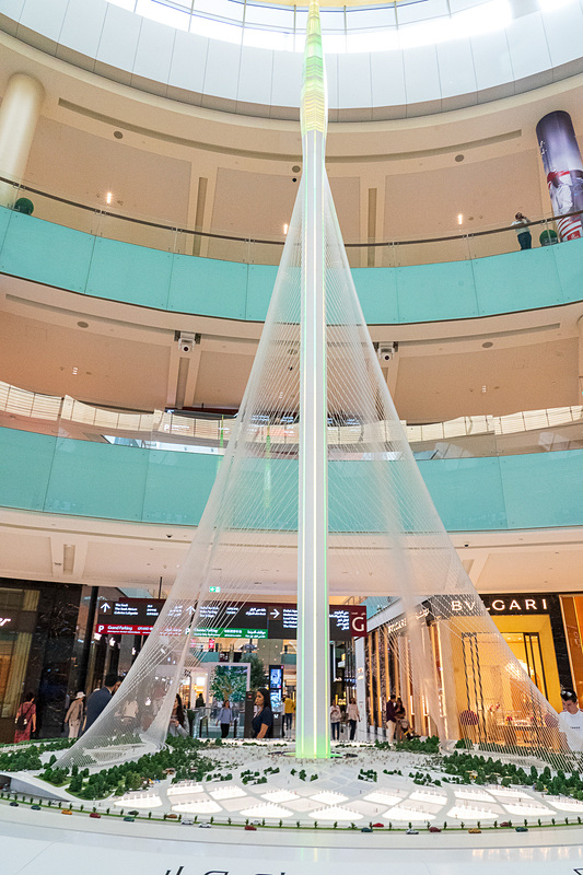 数年後に完成予定の「ドバイクリークタワー」は1000mを超える高さになるのだそう