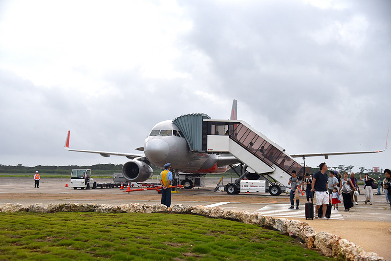 この日は19時過ぎに下地島空港に到着