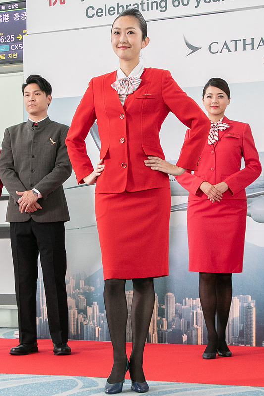 ニナリッチがデザインした1990年～1999年の制服