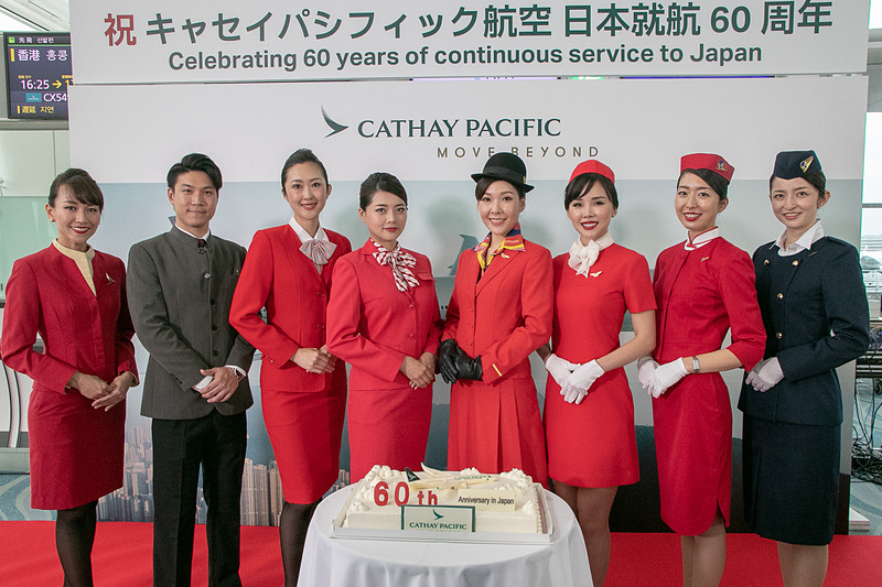 60周年を記念したケーキカットも行なった