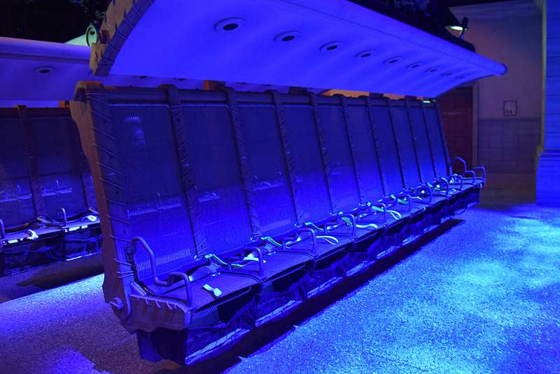 屋外テラスに展示されている「ドリームフライヤー」