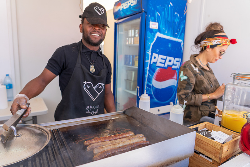 ソーセージのいい匂いに誘われる～