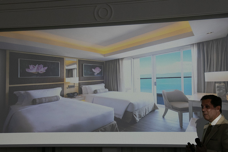 客室は落ち着いた色使い