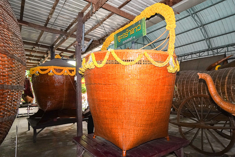 バスケット型の入れ物はいくつもある