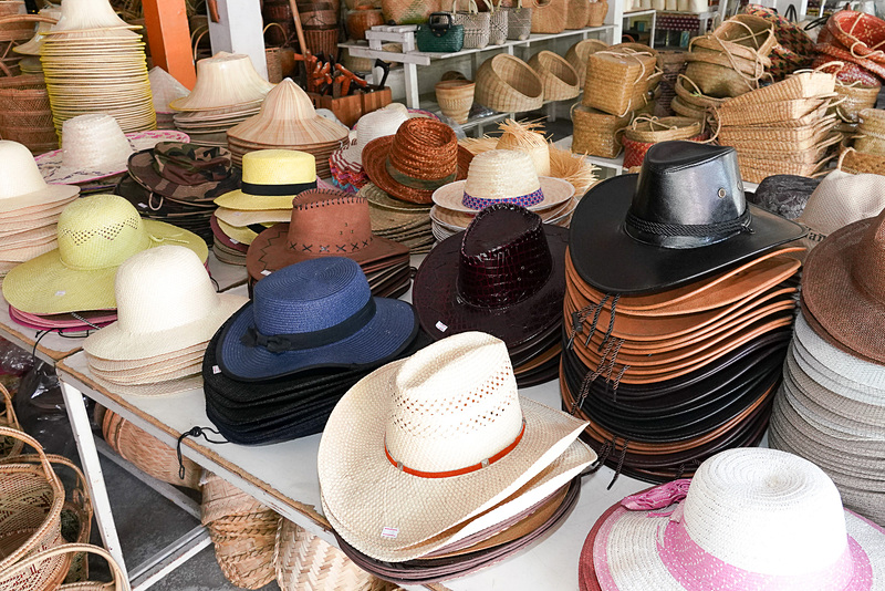 さまざまなタイプの帽子