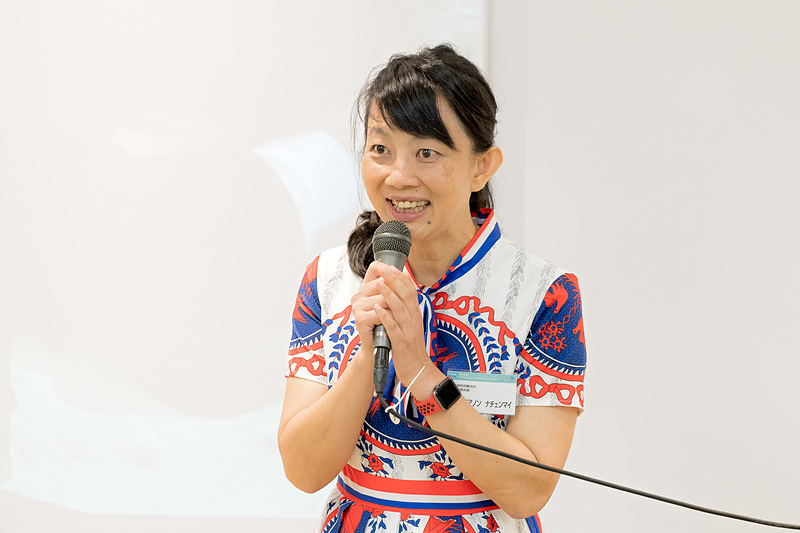 タイ国政府観光庁 東京事務所 所長（当時）のパッタラアノン・ナチェンマイ氏が冒頭であいさつ