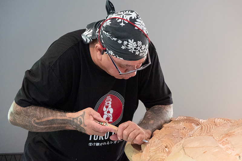 彫刻家のジェームズ・リッカード氏