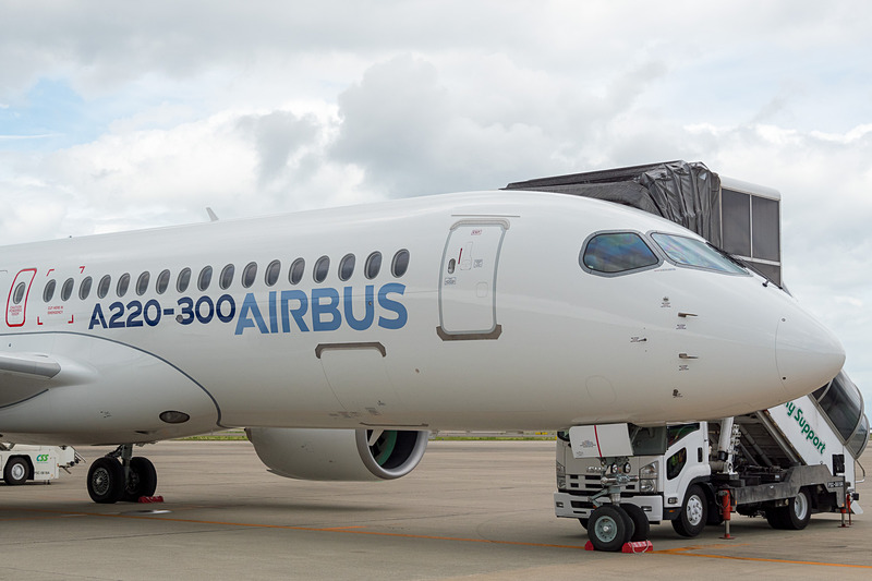 エアバス A220-300型機が、デモツアーの一環としてセントレアに寄港。航空会社やリース会社、報道関係者に披露した