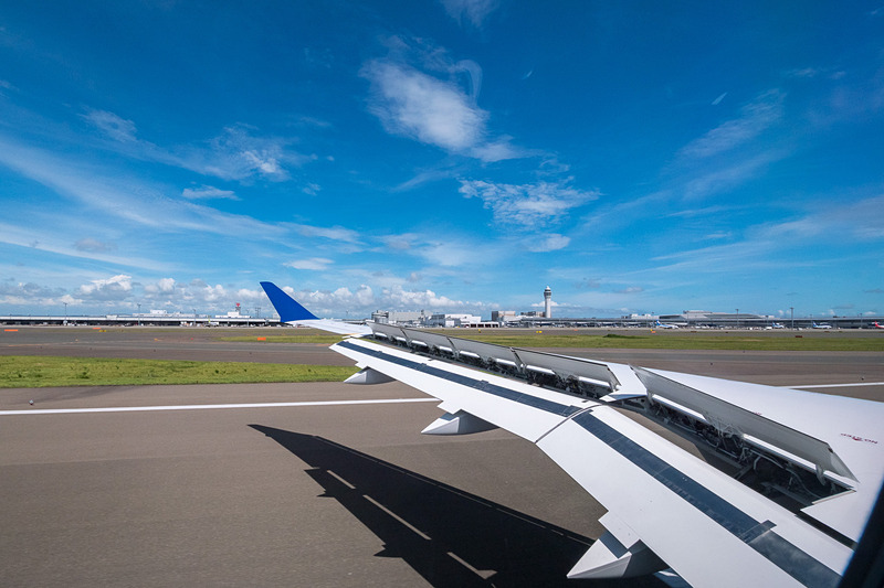 名港トリトンや金城ふ頭を眺めつつ、約1時間のデモフライトを終えた