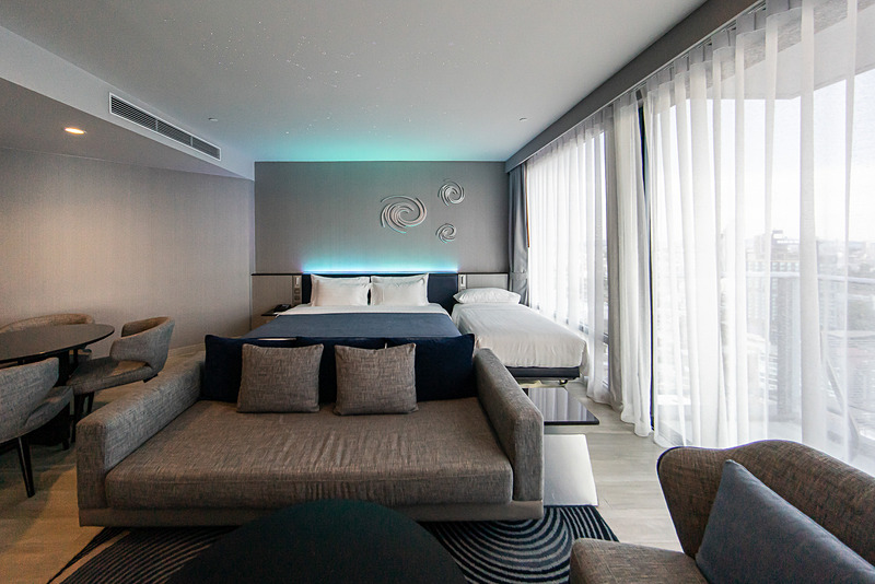 夫婦2名と子供の3名の宿泊に対応している