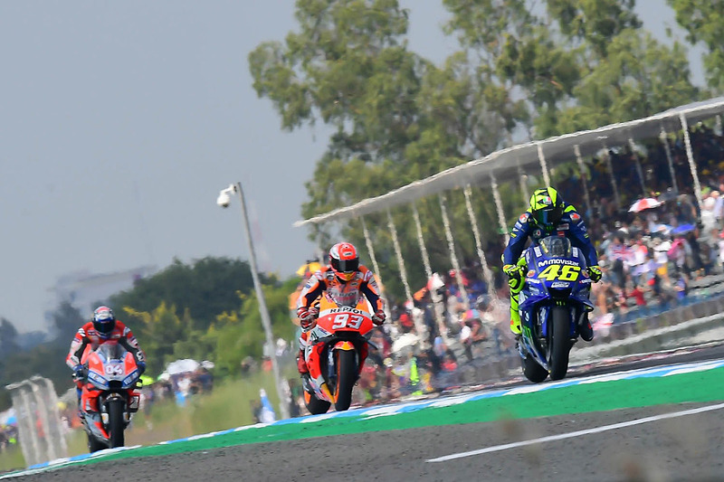 時速350kmに達する最高峰のオートバイレースMotoGP（写真提供：タイ国政府観光庁）