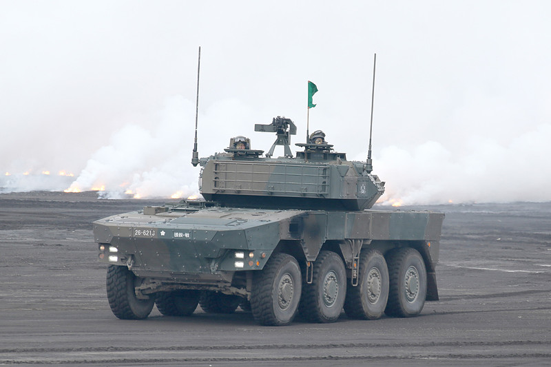 発煙弾を発射し素早く後退する