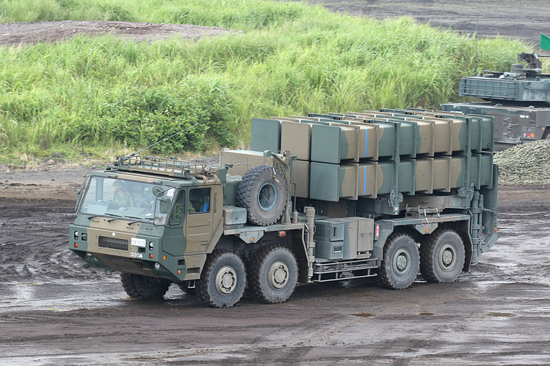 03式中距離地対空誘導弾（中SAM）も同じく紹介された