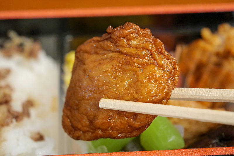 もちろん、さつま揚げも盛り付けられていて、鹿児島の美味しさを満喫できる