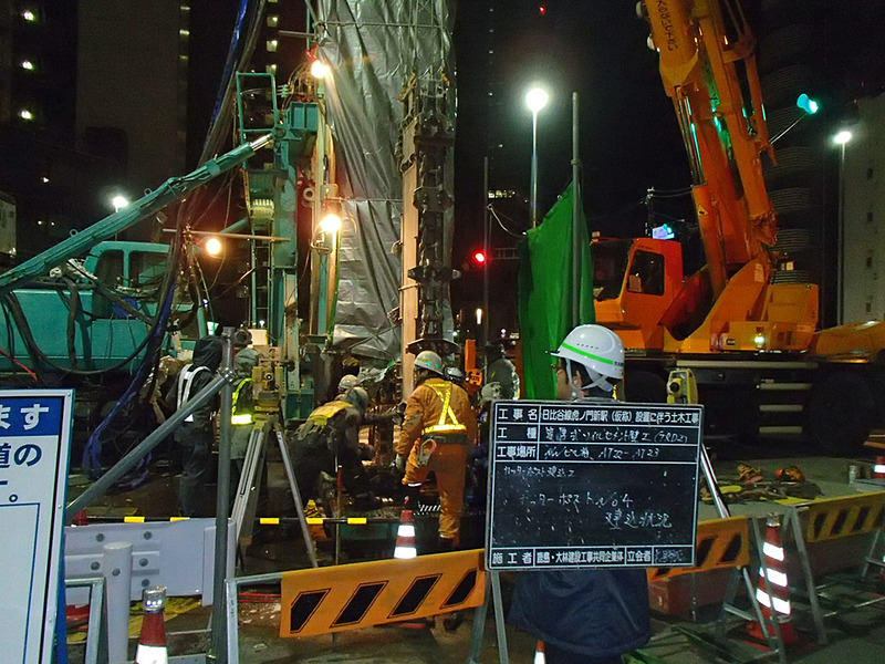土留壁を設置（写真提供：東京メトロ）