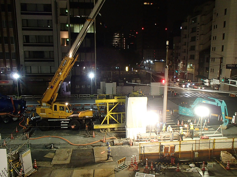 土留壁を設置（写真提供：東京メトロ）