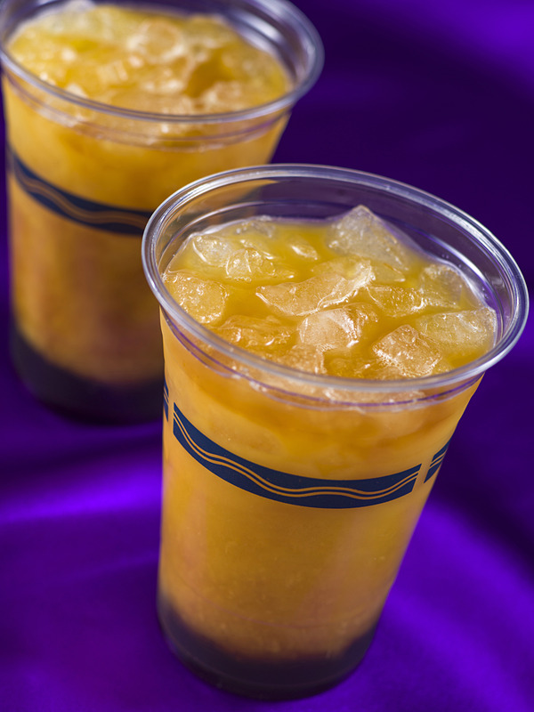 ウイスキー＆オレンジカクテル（680円）