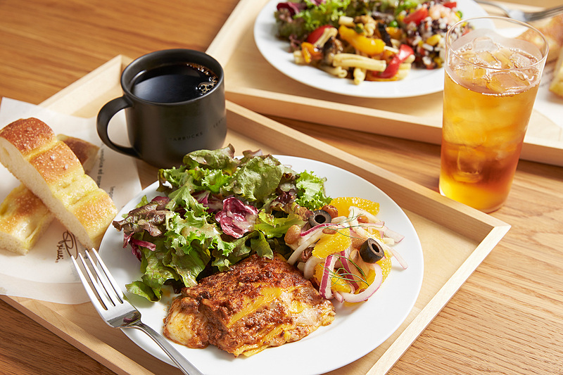 ランチプレート「TAVOLA（タボラ）」（写真提供：スターバックス コーヒー ジャパン）