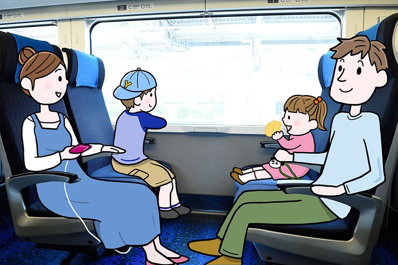 せっかくの4人利用なのでシートを回転。行き帰りの移動も旅の楽しい思い出に！