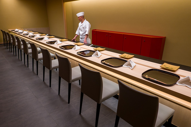 寿司のカウンター