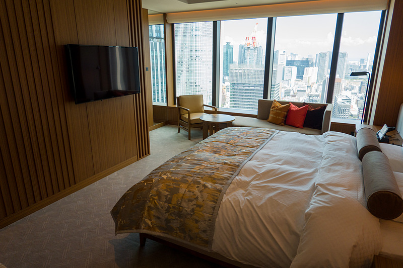 プレステージルームは28階～36階ということもあり、ベッドからの眺望が素晴らしい