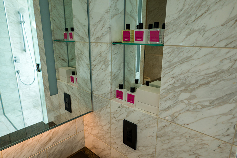 浴室はビューバスタイプ