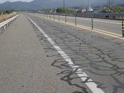 路面の損傷状況