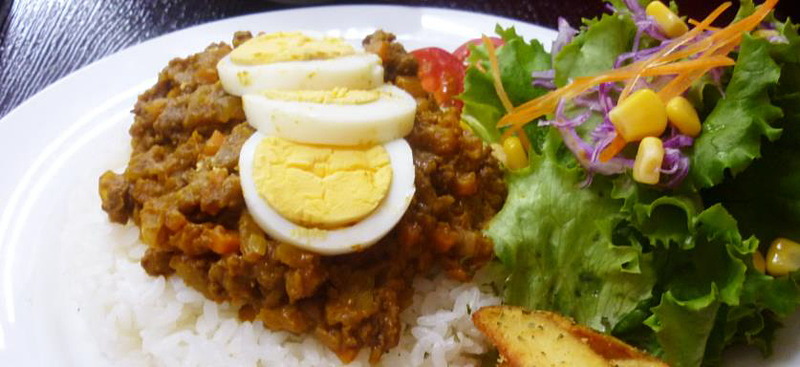 砂川SA（上り線）「エゾ鹿キーマカレー」（780円）