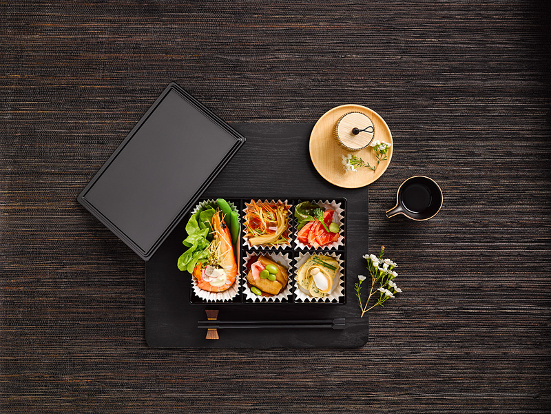 弁当箱に入った前菜