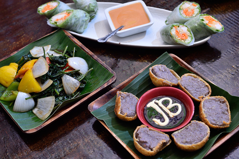 ジャングルバー名物タロイモフルコース